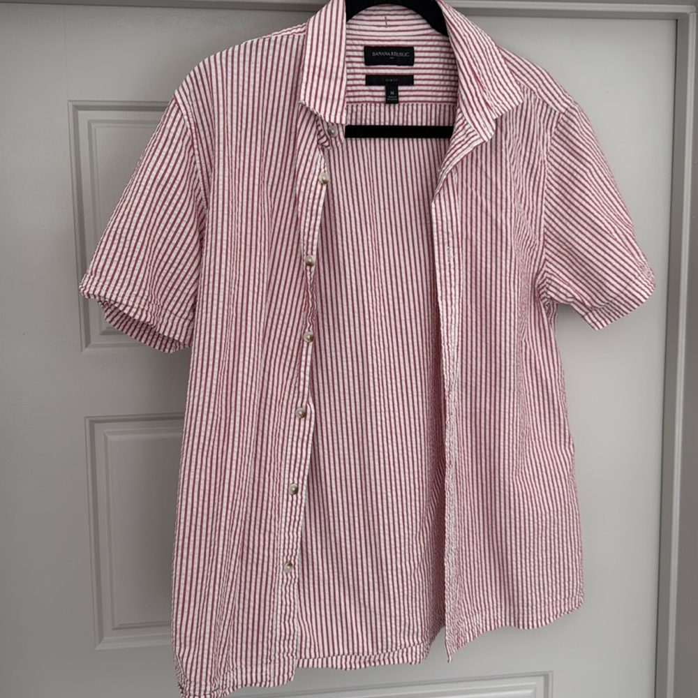 Banana Republic Men’s Medium Slim Fit Pink Ribbed Short Sleeve Shirt
